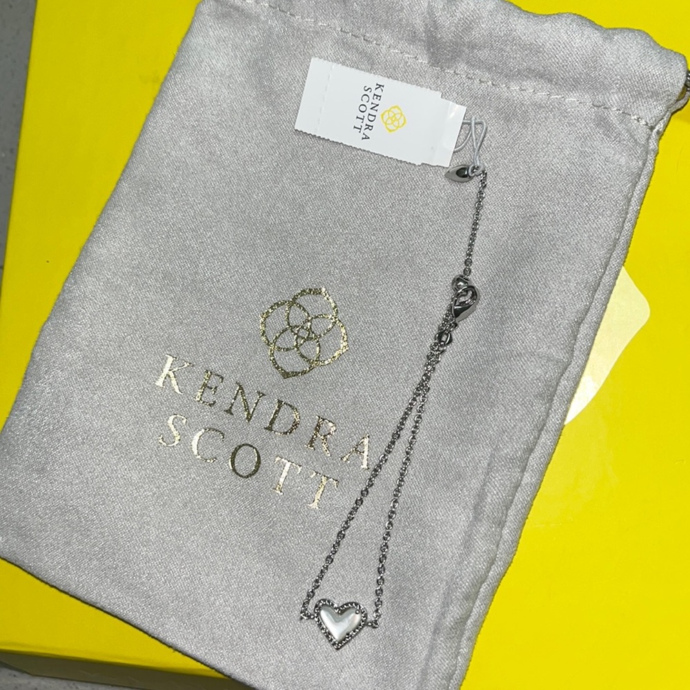 NWT Kendra Scott Ari Heart Silver Bracelet